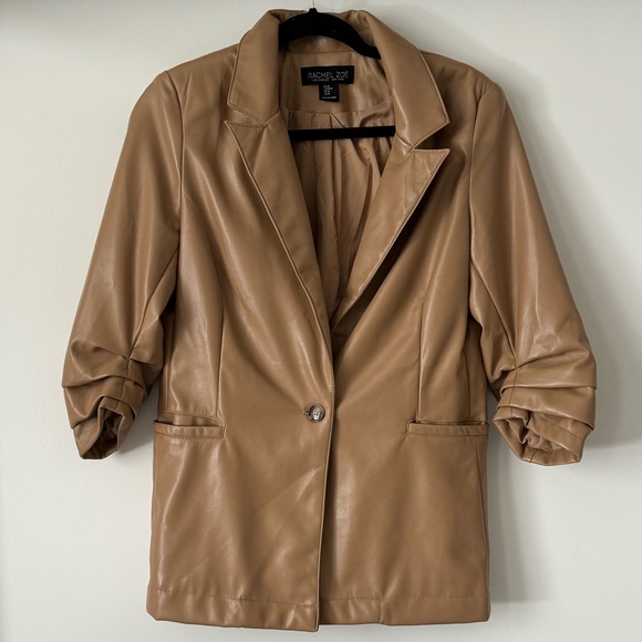 Tan leather blazer with a relaxed fit and long sleeves - Picture 1 of 1